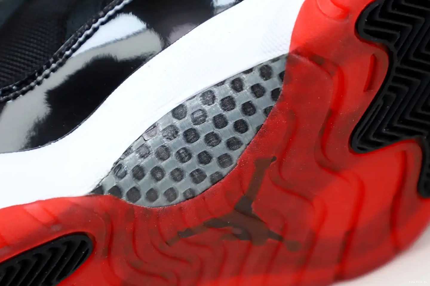 Kimikick BRED RETRO AIR JORDAN 11 LOW 0730